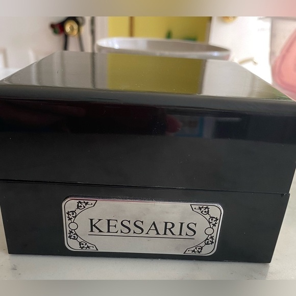 Kessaris Interchangeable Satin Strap Watch NIB - Picture 6 of 7